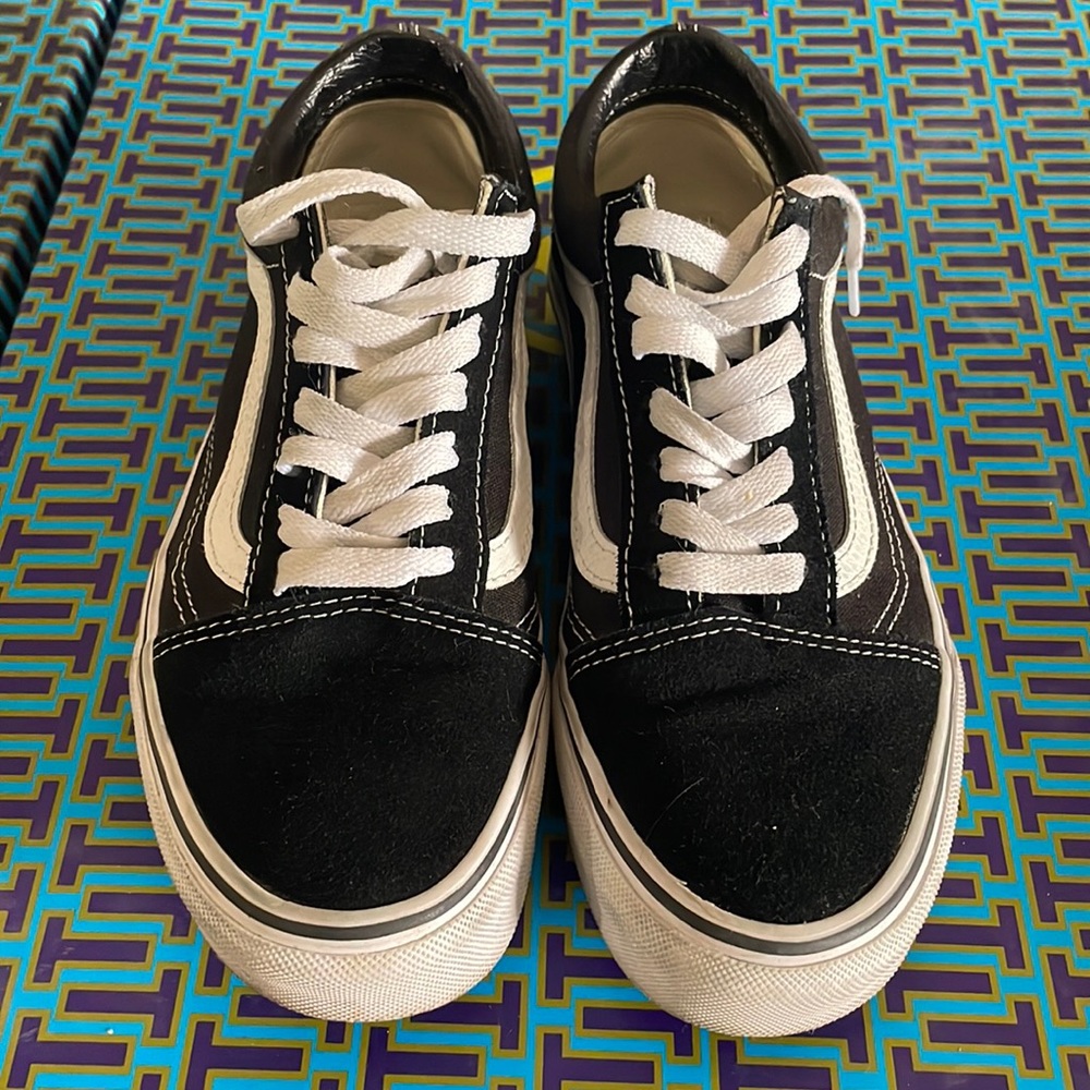 Vans Old Skool Shoes, Size 6.5 women, 5.0 men